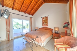 Luxury Penthouse in Las Lomas de La Quinta Golf Marbella