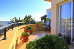 Real-estate-marbella-Apartment-for-sale-in-Elviria-Hills