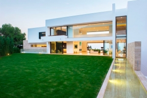 new-modern-villa-for-sale-in-marbella-1